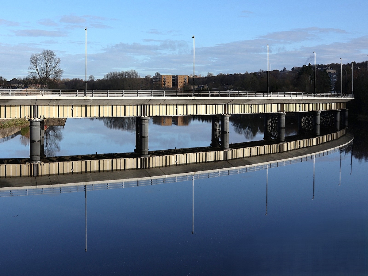 Greyhound Bridge - Martin Hamer